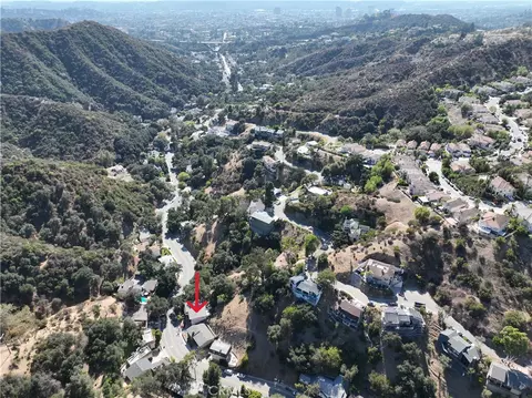 View/Area - 2567 E Chevy Chase, Glendale, CA 91206 photo 3 of 3