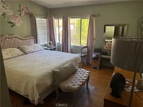 Bedroom - 2567 E Chevy Chase, Glendale, CA 91206 photo 2 of 3