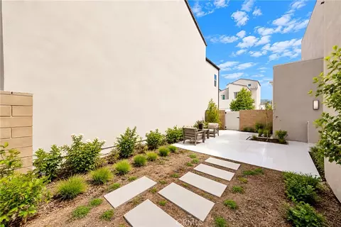 Exterior - 107 Sawbuck, Irvine, CA 92618 photo 3 of 11
