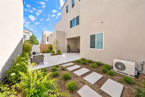 Exterior - 107 Sawbuck, Irvine, CA 92618 photo 2 of 11