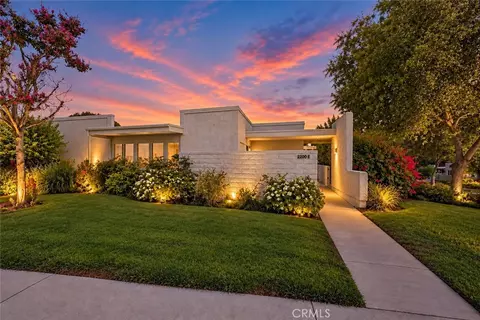 2200 Via Mariposa E, Laguna Woods, CA 92637