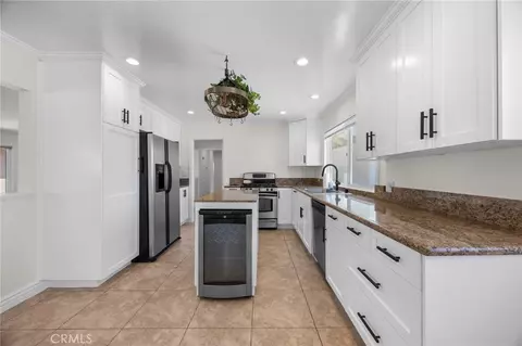Kitchen - 831 E Hoover, Orange, CA 92867 photo 3 of 7