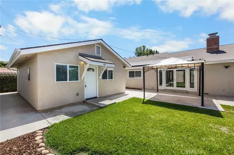 Exterior - 831 E Hoover, Orange, CA 92867 photo 7 of 8