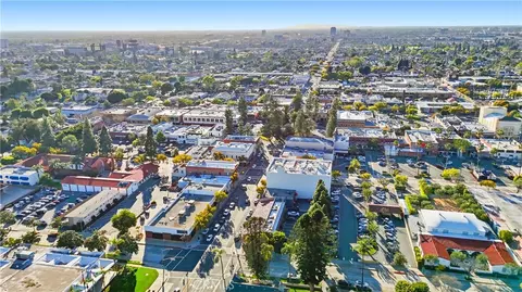 View/Area - 3404 E Lambeth Ct #C, Orange, CA 92869 photo 6 of 8