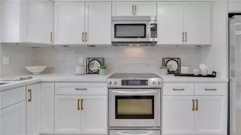 Kitchen - 5646 E Valencia, Orange, CA 92869 photo 3 of 4