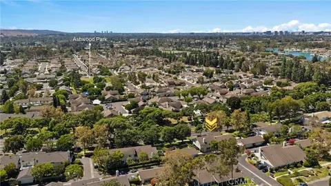 View/Area - 59 E Yale Loop #31, Irvine, CA 92604 photo 6 of 7