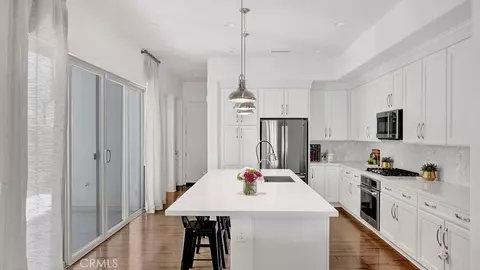 Kitchen - 111 Frame, Irvine, CA 92618 photo 4 of 5