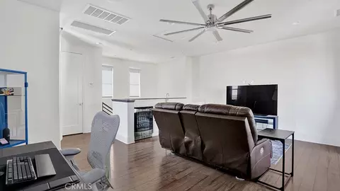 Entry Way - 111 Frame, Irvine, CA 92618 photo 3 of 3