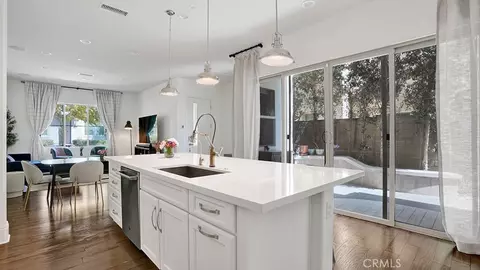 Kitchen - 111 Frame, Irvine, CA 92618 photo 5 of 5