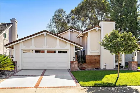 Exterior - 2000 Shaded Wood Rd, Diamond Bar, CA 91789 photo 2 of 5