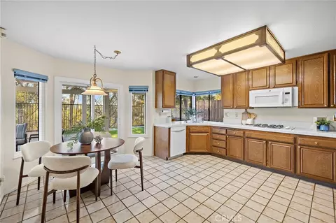 Kitchen - 2000 Shaded Wood Rd, Diamond Bar, CA 91789 photo 1 of 4