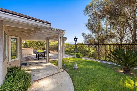 Exterior - 2000 Shaded Wood Rd, Diamond Bar, CA 91789 photo 3 of 5