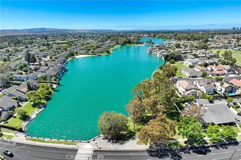 View/Area - 61 W Yale Loop, Irvine, CA 92604 photo 12 of 16