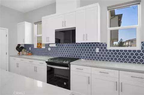 Kitchen - 1102 W Bushell St, Anaheim, CA 92805 photo 4 of 4