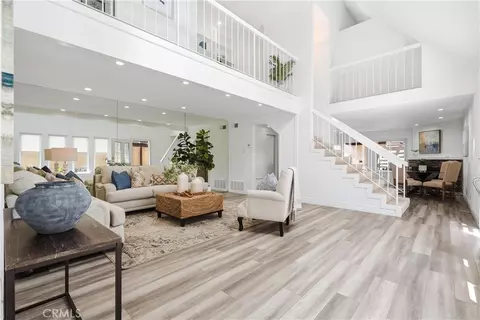 1810 Huntington St, Huntington Beach, CA 92648