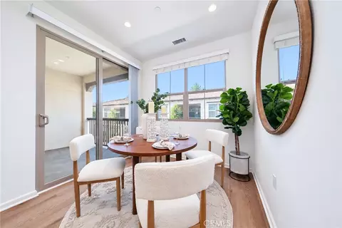 Dining - 106 Bishop, Irvine, CA 92620 photo 1 of 3