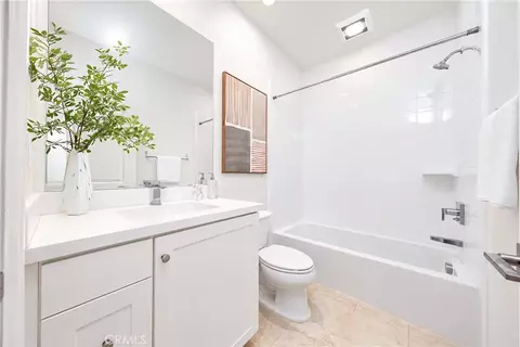 Bath - 106 Bishop, Irvine, CA 92620 photo 2 of 3