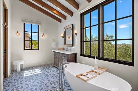 Bath - 7 Fox Hole Rd, Ladera Ranch, CA 92694 photo 4 of 9