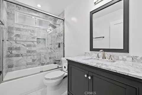 Bath - 19700 Lull, Winnetka, CA 91306 photo 5 of 5