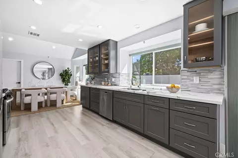 Kitchen - 19700 Lull, Winnetka, CA 91306 photo 4 of 5