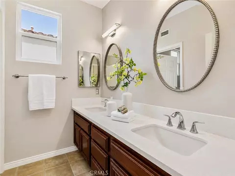 Bath - 6710 E Bonita Ct, Orange, CA 92867 photo 8 of 9