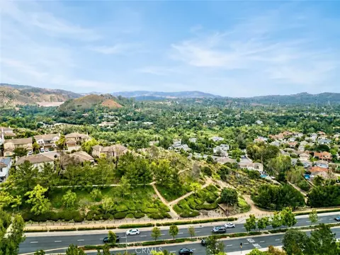View/Area - 6710 E Bonita Ct, Orange, CA 92867 photo 1 of 5