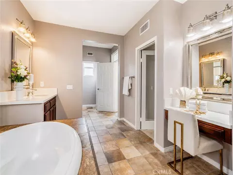 Bath - 6710 E Bonita Ct, Orange, CA 92867 photo 3 of 9