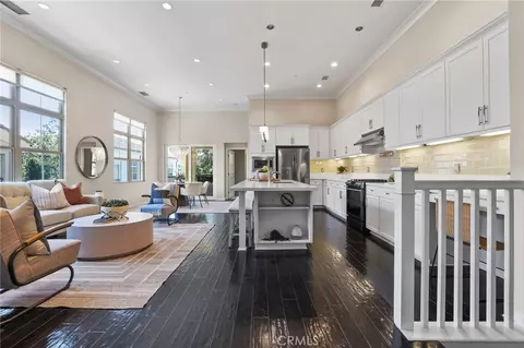 Entry Way - 47 Mayfair, Irvine, CA 92620 photo 2 of 3