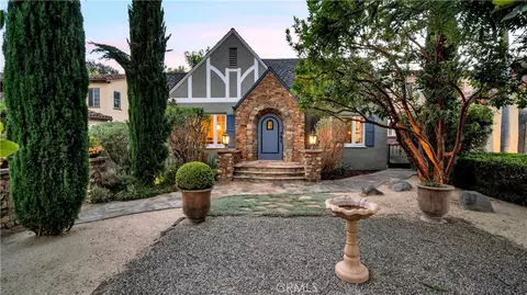 2220 Greenleaf St, Santa Ana, CA 92706