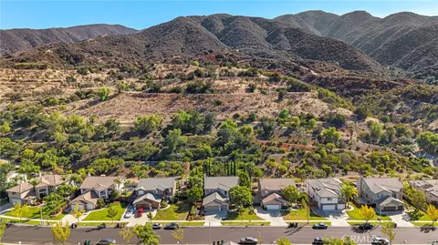 View/Area - 880 Shepard Crest Dr, Corona, CA 92882 photo 11 of 11