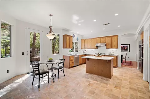 Kitchen - 880 Shepard Crest Dr, Corona, CA 92882 photo 2 of 8