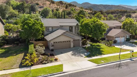 View/Area - 880 Shepard Crest Dr, Corona, CA 92882 photo 2 of 11