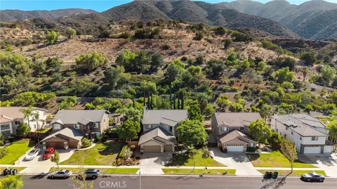 View/Area - 880 Shepard Crest Dr, Corona, CA 92882 photo 4 of 11