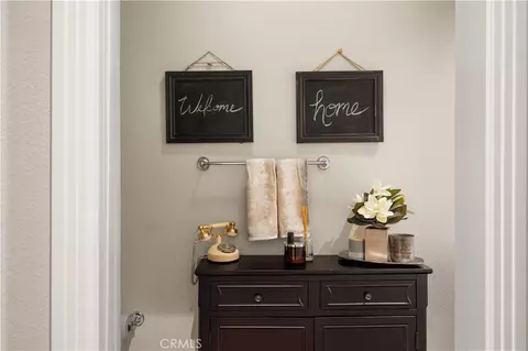 Entry Way - 85 Mission, Irvine, CA 92620 photo 3 of 5