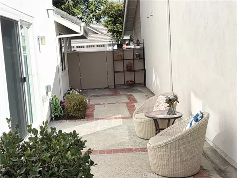 Exterior - 32 Spinnaker, Irvine, CA 92614 photo 2 of 6