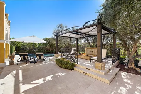 Exterior - 12 Thomas, Ladera Ranch, CA 92694 photo 6 of 13