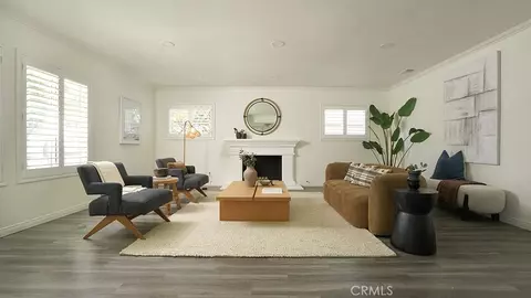 1709 Bolsa, Seal Beach, CA 90740