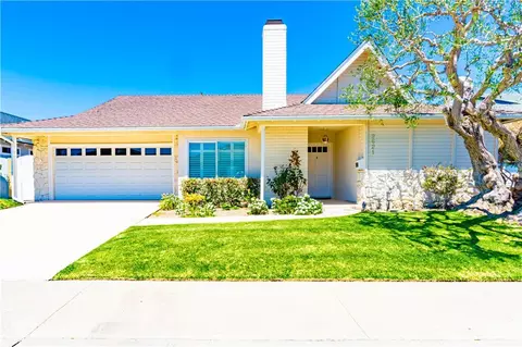 9621 Indian Wells Cir, Huntington Beach, CA 92646