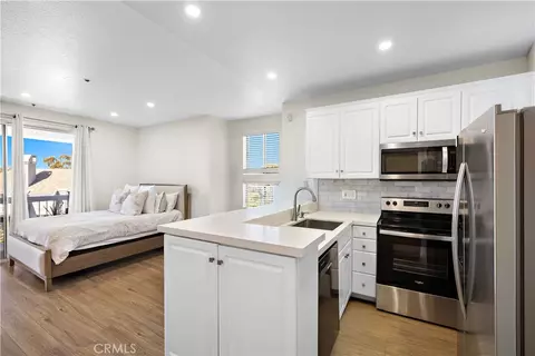 20301 Bluffside #313, Huntington Beach, CA 92646