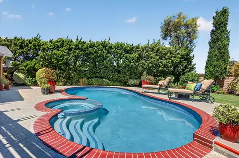 Exterior - 13 Calhoun, Irvine, CA 92620 photo 6 of 12