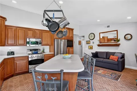 Kitchen - 13 Calhoun, Irvine, CA 92620 photo 3 of 4