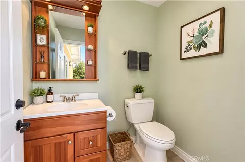 Bath - 13 Calhoun, Irvine, CA 92620 photo 4 of 4