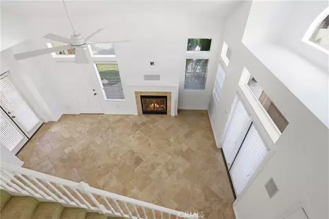 Living - 2575 Elden Ave #3, Costa Mesa, CA 92627 photo 2 of 6