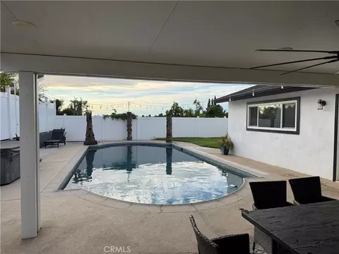 3025 Lime Ave, Fullerton, CA 92835 photo 3