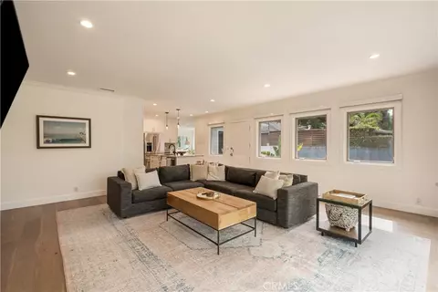 Living - 339 E 19th, Costa Mesa, CA 92627 photo 7 of 7