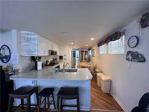 Kitchen - 352 Eucalyptus, Avalon, CA 90704 photo 3 of 4