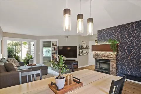 10 Glenoaks, Aliso Viejo, CA 92656