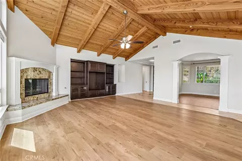 Living - 3676 Alta Vis, Fallbrook, CA 92028 photo 3 of 14