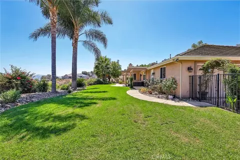 Exterior - 3676 Alta Vis, Fallbrook, CA 92028 photo 11 of 12