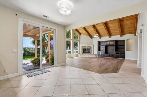 Living - 3676 Alta Vis, Fallbrook, CA 92028 photo 7 of 14